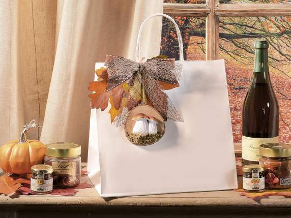 Bolsa-sobre de papel blanco grande y de base ancha.