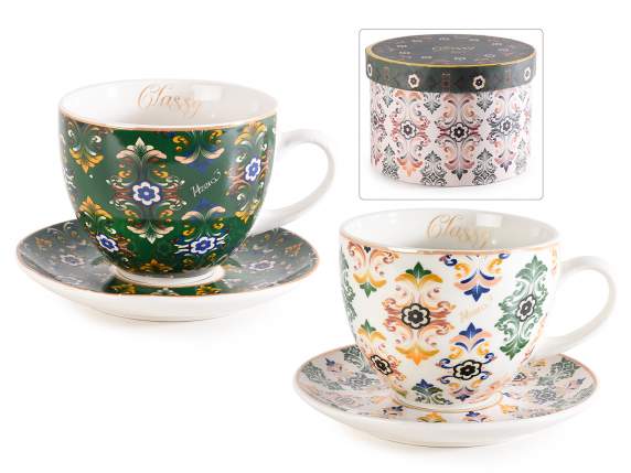 Tasse en porcelaine décorée de 450 ml avec soucoupe
