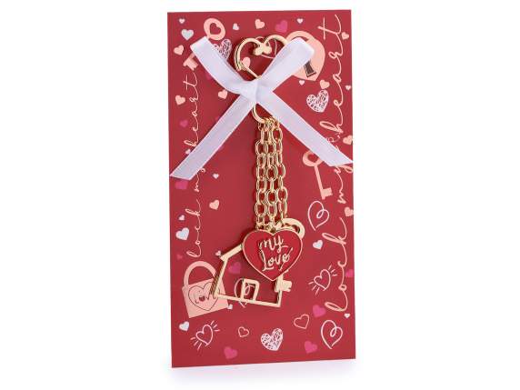 Charm - Keychain in metal Love in display
