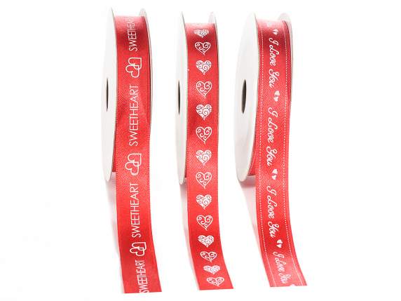 Cinta de raso de 15 mm con corazones y escritura.