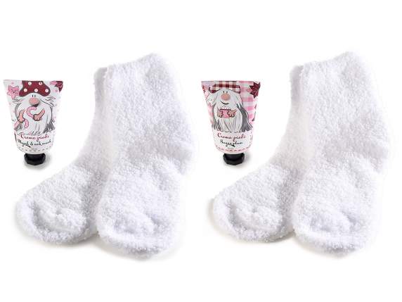 Coffret cadeau crème pieds parfumée et chaussettes douces