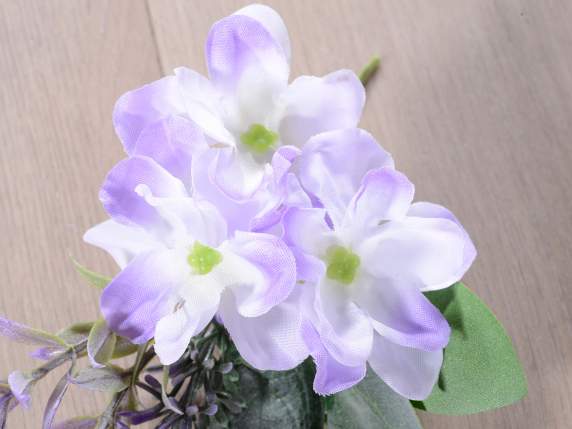 Bouquet artificiel avec petites fleurs et lavande