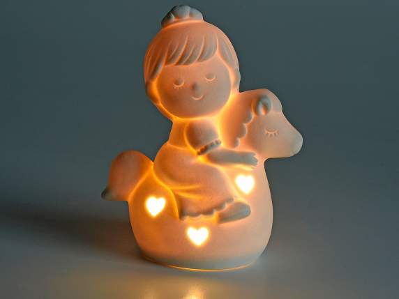 Princesse en porcelaine à cheval avec coeurs et lumières LED