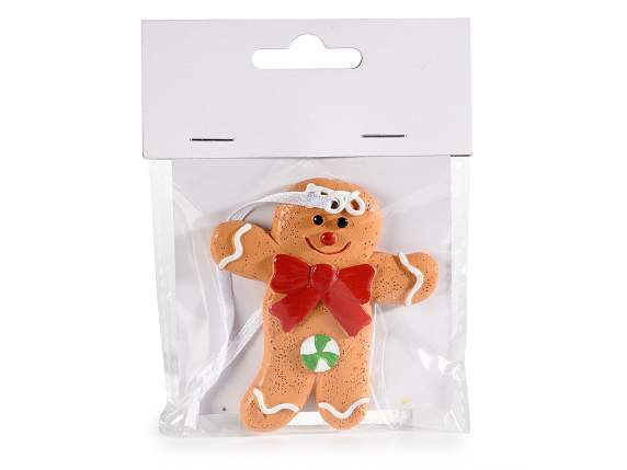 Gingerbread petit bonhomme en résine colorée à suspendre