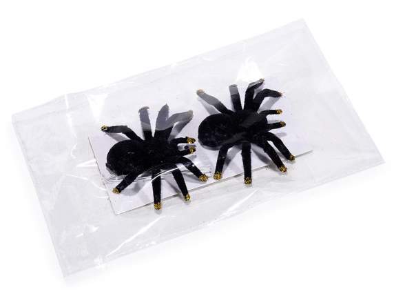 Pack of 2 black velvet spiders with mouldable thread