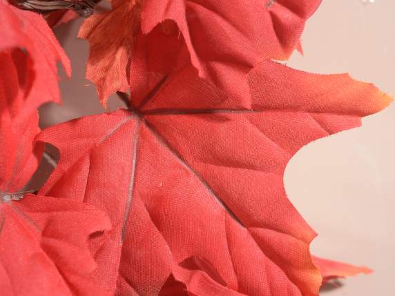 Hanging autumn leaf garland