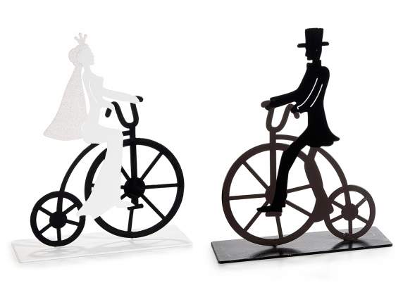 Metal decoration Bride and groom on a bicycle to be placed