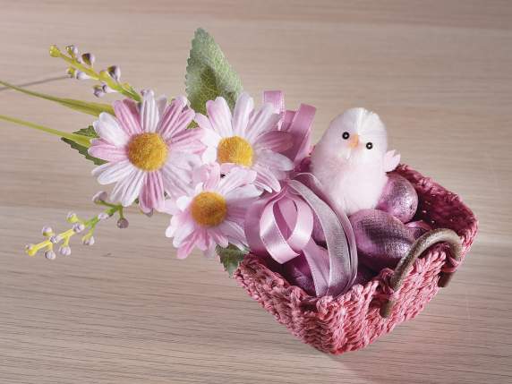 Display with 36 decorative colored chicks