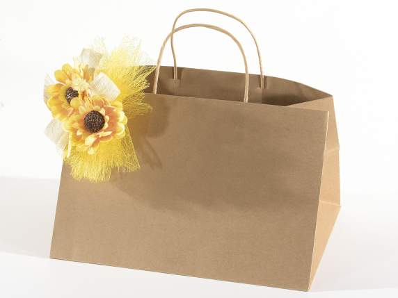 Bag - envelope with wide base in kraft paper with twisted ha