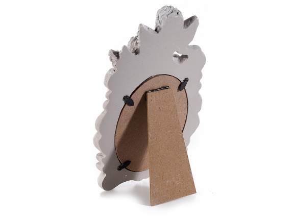 Resin photo frame with decorative angels to place