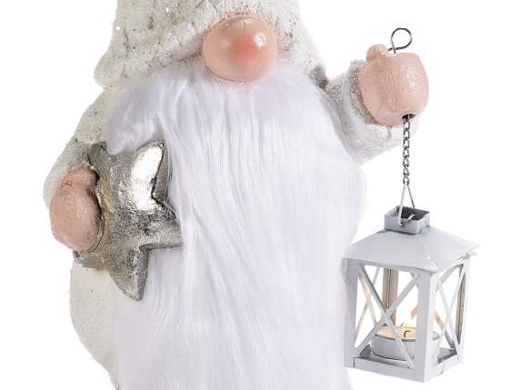 2 Santas in resin with tealight holder lantern and gift