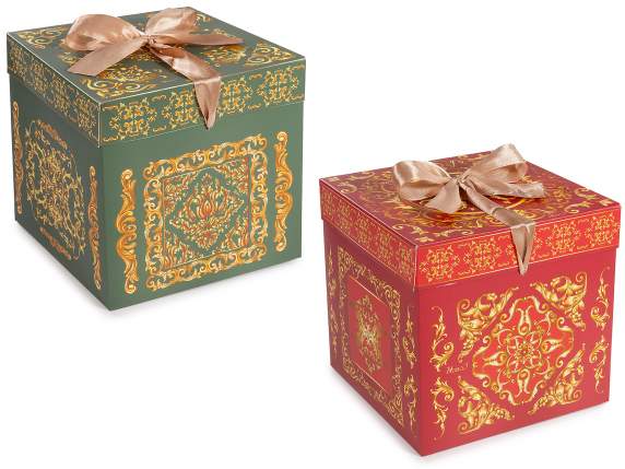 Christmas paper box with lid and bow