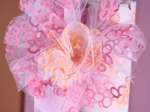 47cm white tulle roll with colorful flowers