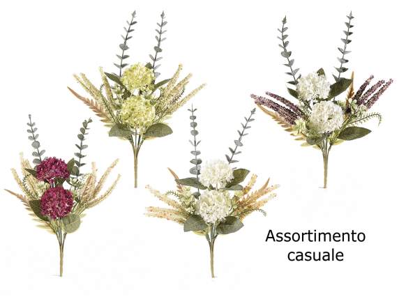 Set 2 metal lanterns with bouquet of astilbe and wildflowers