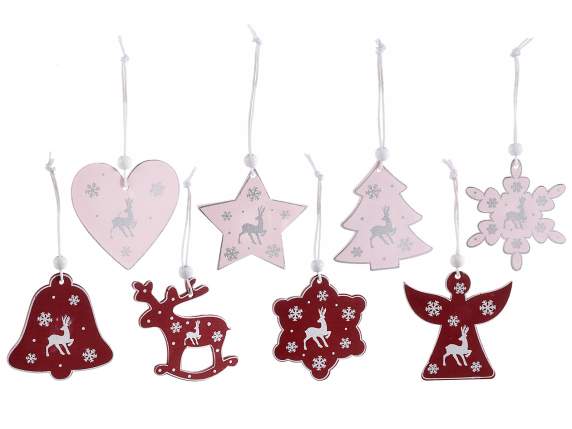 I display 144 wooden decorations with silver details to hang