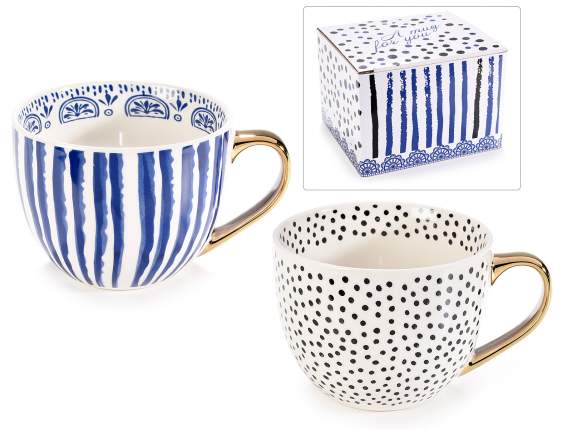 Porcelain mug with gold-like handle and gift box
