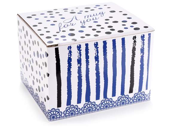 Porcelain mug with gold-like handle and gift box