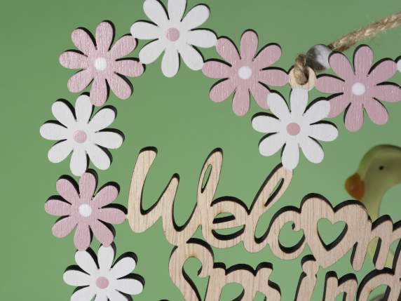 Wooden heart-shaped garland to hang with small flowers