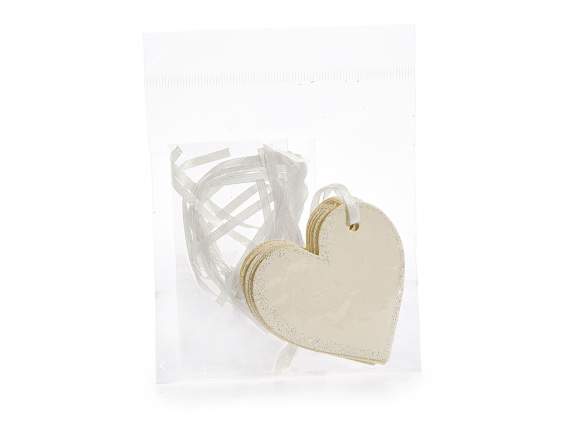 Pack of 10 heart-shaped tags with cream paper, glitter edge