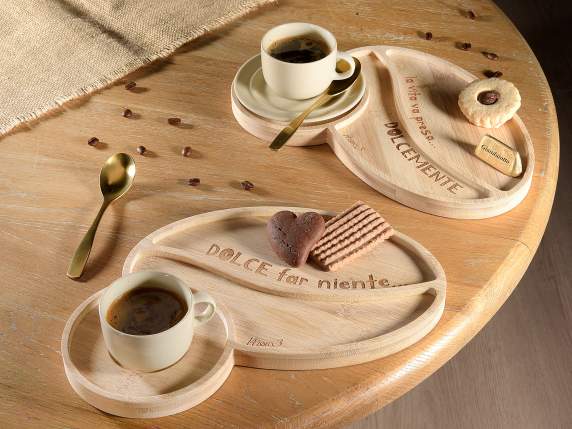 Tava din lemn cu farfurie de cafea si doua compartimente