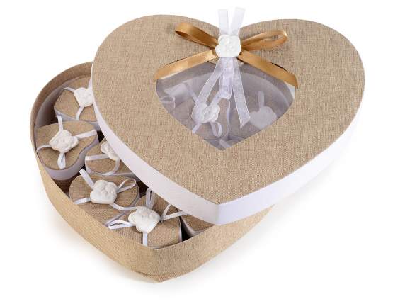 Coffret coeur avec 12 boîtes et craies de baptême