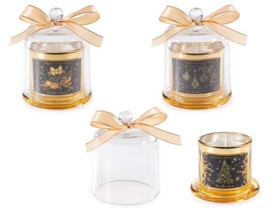 Bougie parfumée de Noël dans une cloche en verre avec nœud