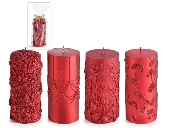 Grande bougie rouge avec décorations en relief en paquet