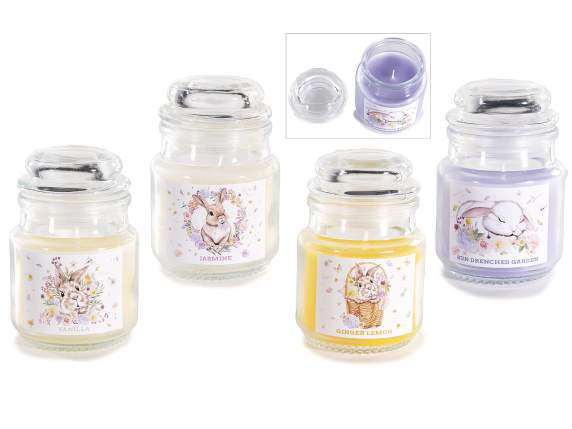 Bougie parfumée dans un pot en verre avec lapins et bouchon