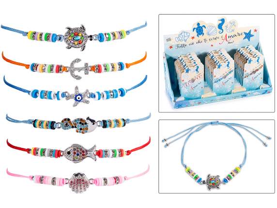 Brățară din frânghie cu mărgele și pandantiv metalic colorat