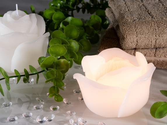 Bougie en forme de bouton de rose en paquet individuel