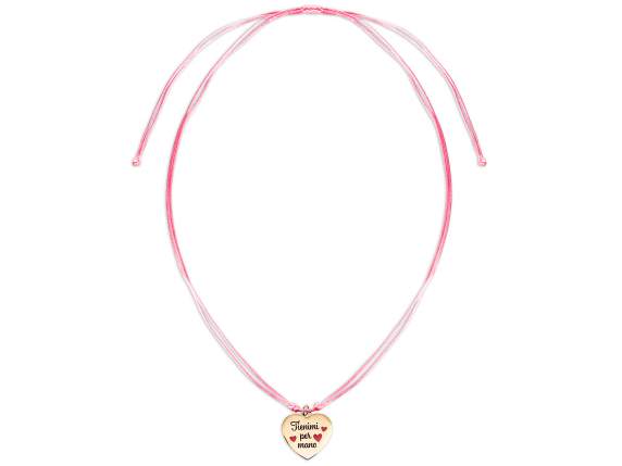 Collier en corde avec breloque en métal gravé Mamma