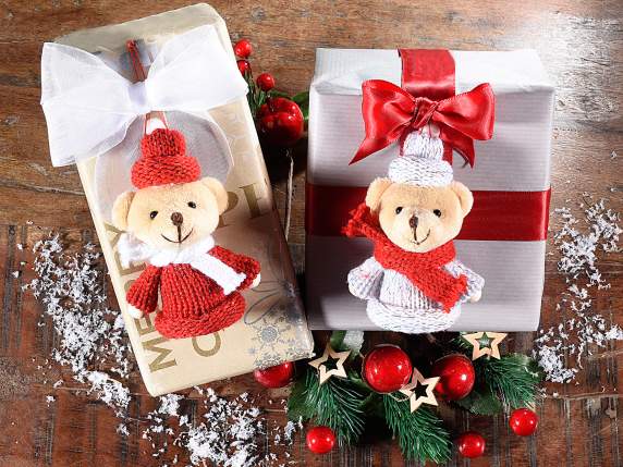 Ours en peluche en tissu avec bonnet et écharpe à suspendre