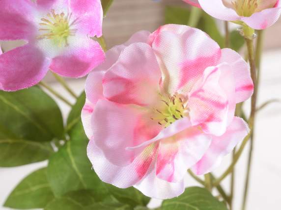 Ramura artificială de Ranunculus