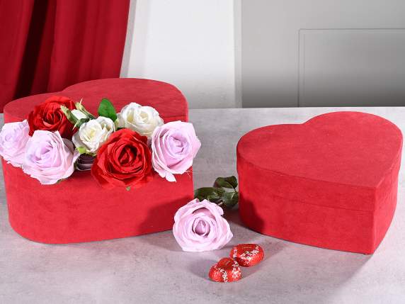 Set 2 cutii de hartie in forma de inima cu efect de catifea