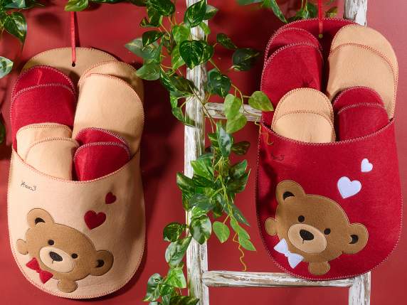 Lot de 4 paires de chaussons en feutre dans un chausson susp