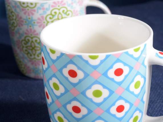 Porcelain cup with geometric decoration