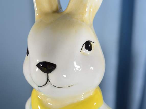 Coniglietto pasquale in ceramica colorata da appoggiare