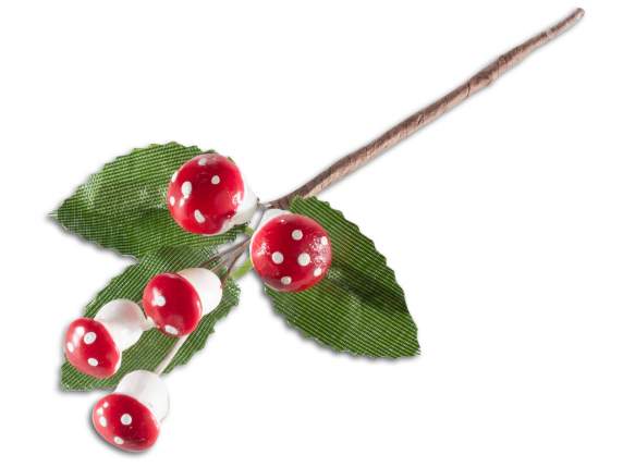 Mazzolino di funghetti e foglie artificiali