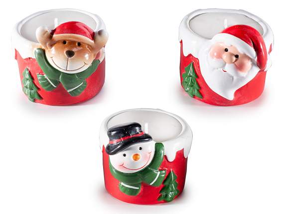 Candela in vasetto di ceramica con personaggio natalizio