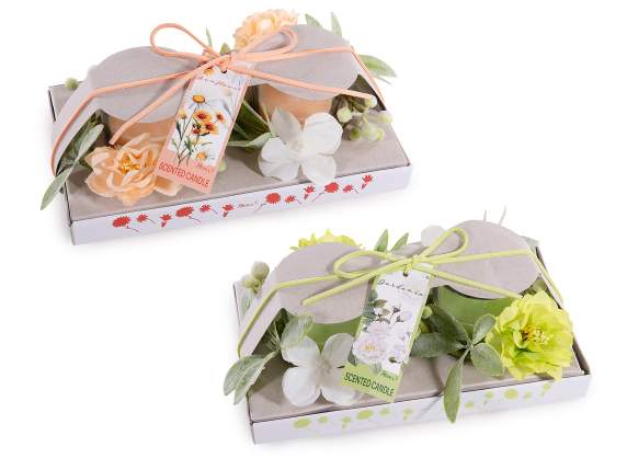 Conf.regalo 2 candele profumate con ghirlanda fiori di campo