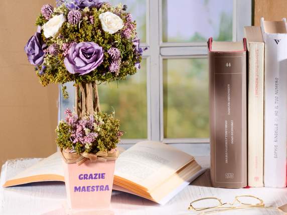 Albero in vaso con fiori artificiali, scritta grazie maestra