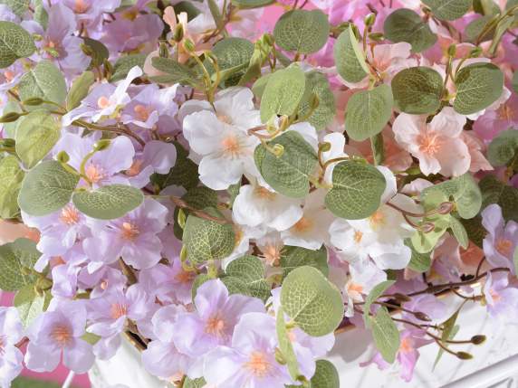 Mazzolino di fiori di mela artificiali in stoffa