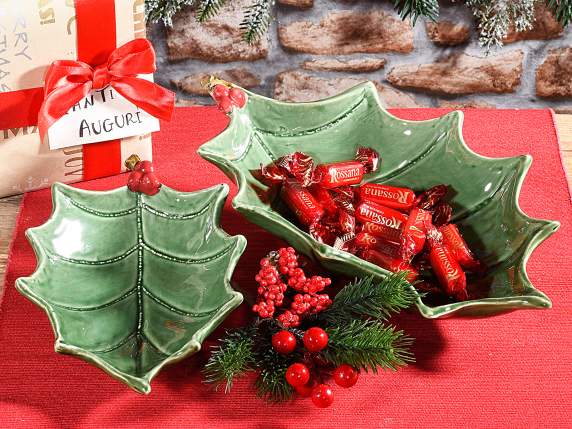 Set 2 piattini decorativi ceramica ad agrifoglio con bacche