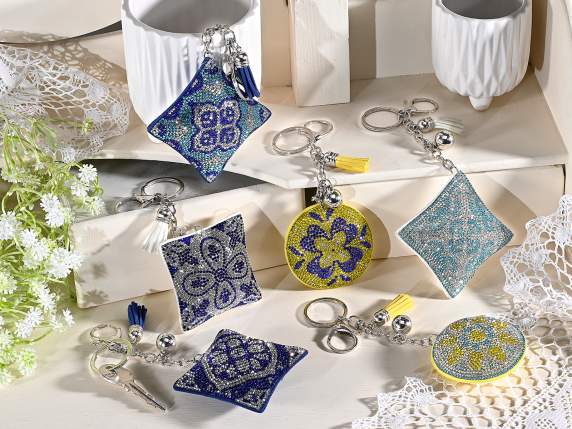 Charm-Portachiavi Maiolica con strass e pendenti