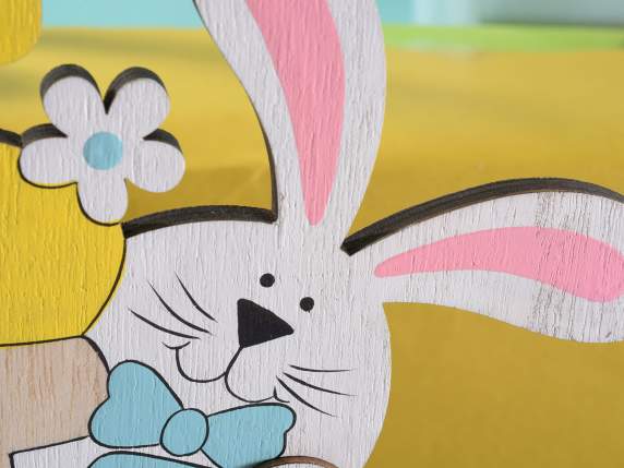 Scritta Easter in legno colorato con coniglio e fiori