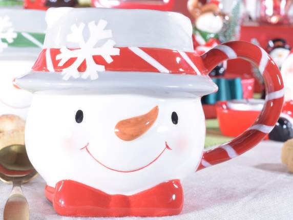 Tazza pupazzo di neve in ceramica con decori in rilievo