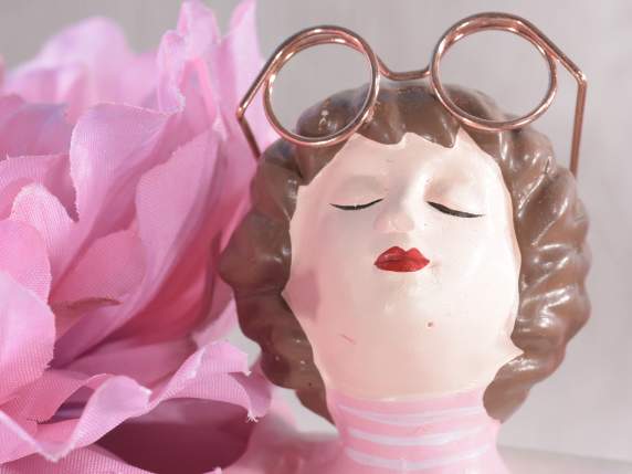 Vasetto in ceramica colorata con donna con occhiali