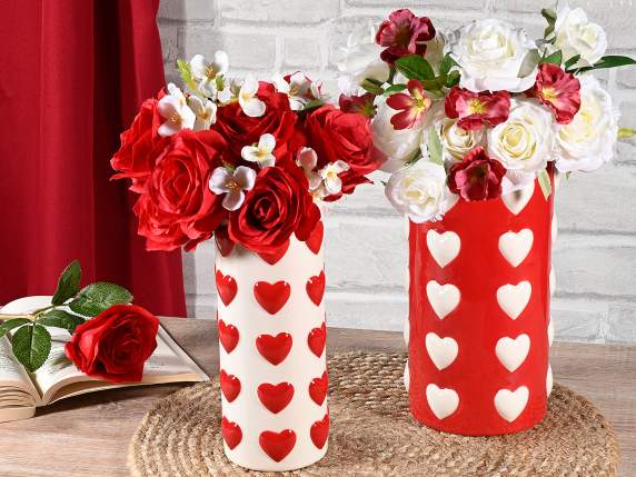 Set 2 vasi in ceramica e cuori colorati in rilievo