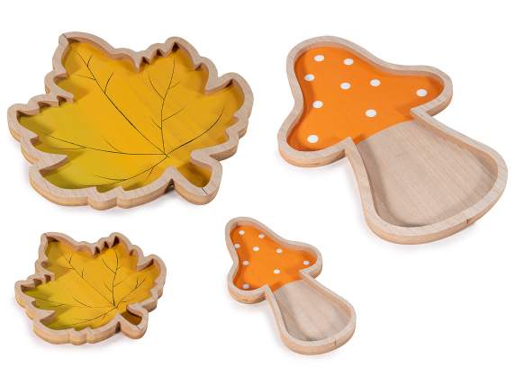 Set 2 vassoi in legno colorato con sagome autunnali