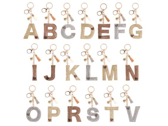 Charm-llavero letras con pedrería y borla
